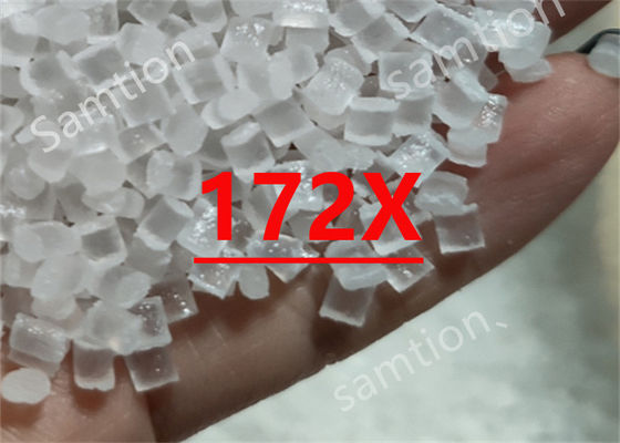 S-Plastic  172x는 자연 색상에서만 사용할 수 있는 고 흐름 다목적 품질입니다.